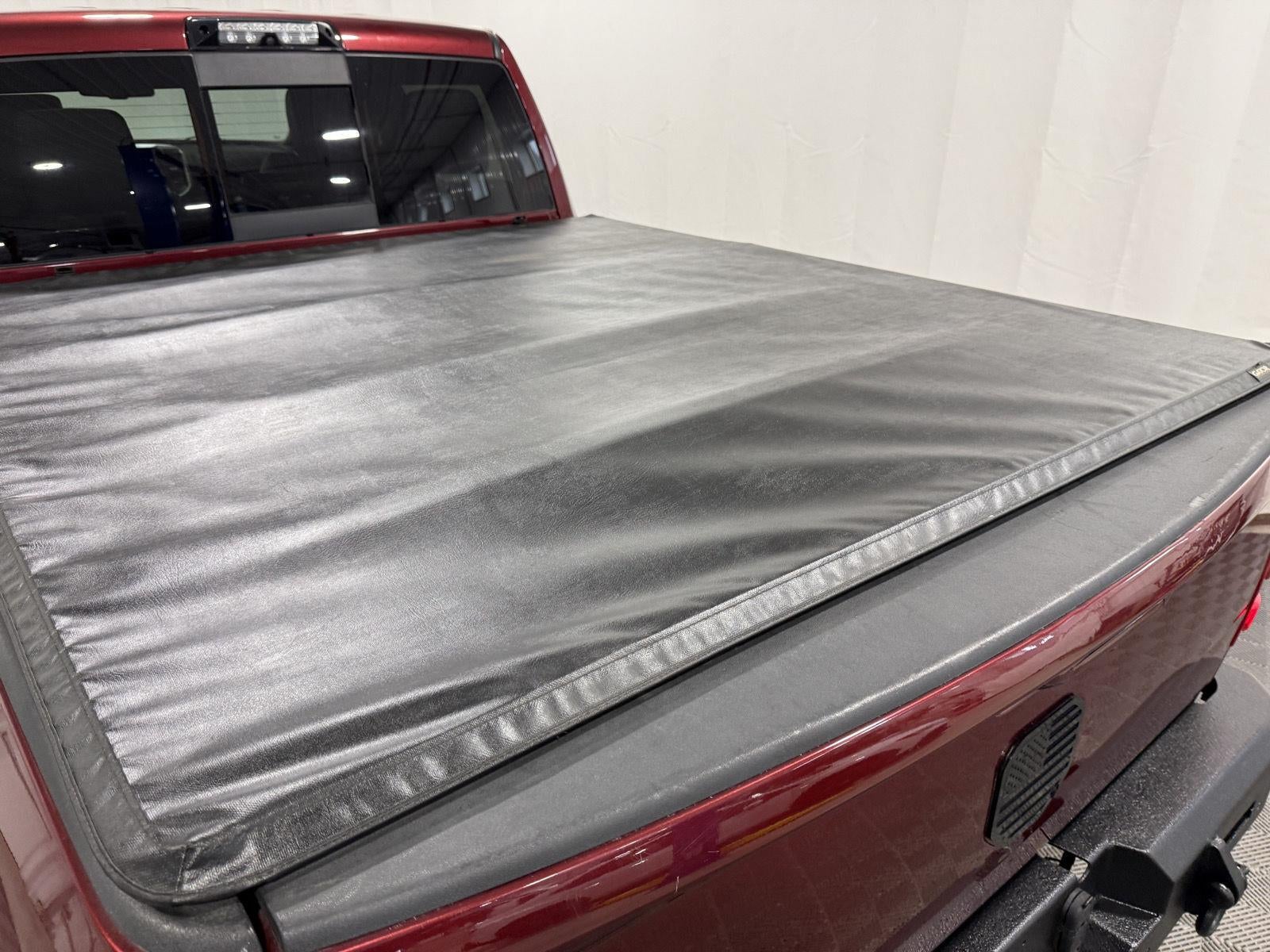 2019 RAM 2500 Laramie Crew Cab 4x4 6'4' Box