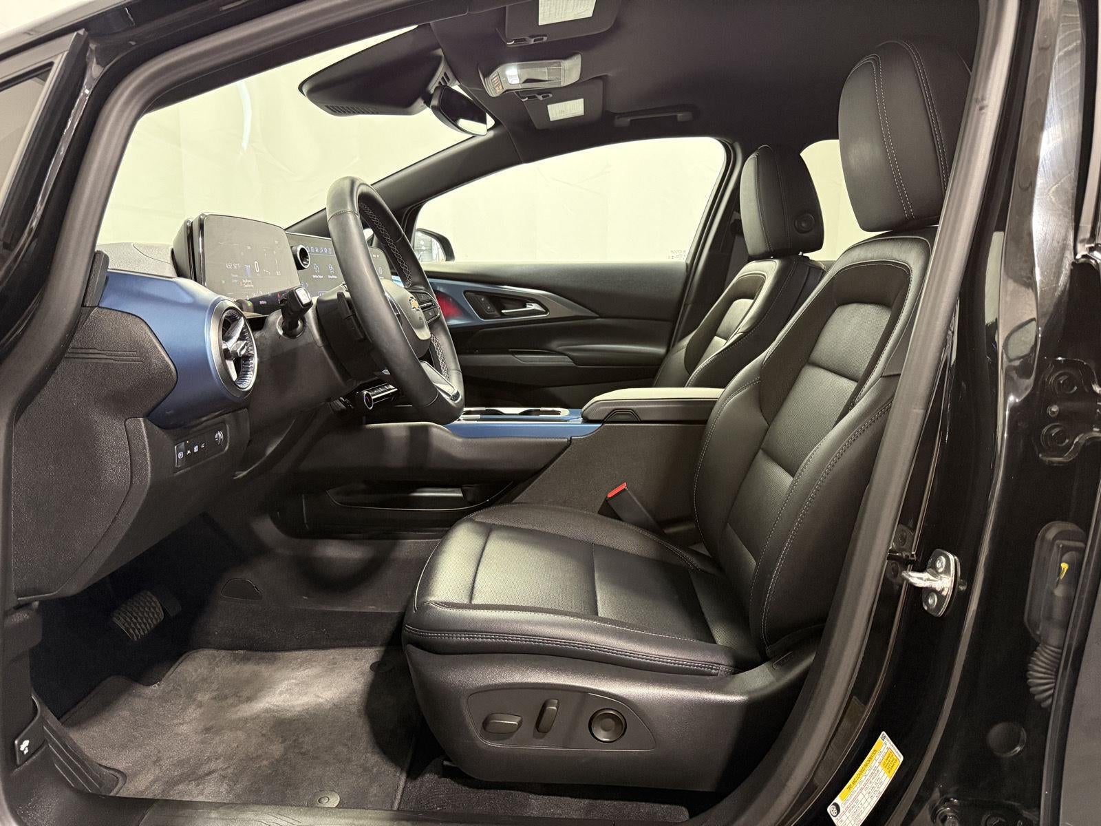 2024 Chevrolet Equinox EV LT