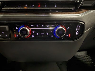 2025 GMC Sierra 1500 4WD Crew Cab Short Box Elevation with 3SB