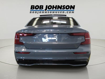 2023 Volvo S60 B5 Plus Dark Theme