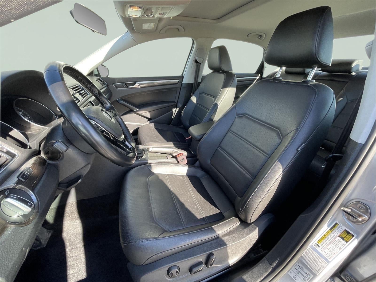 2018 Volkswagen Passat 2.0T SE