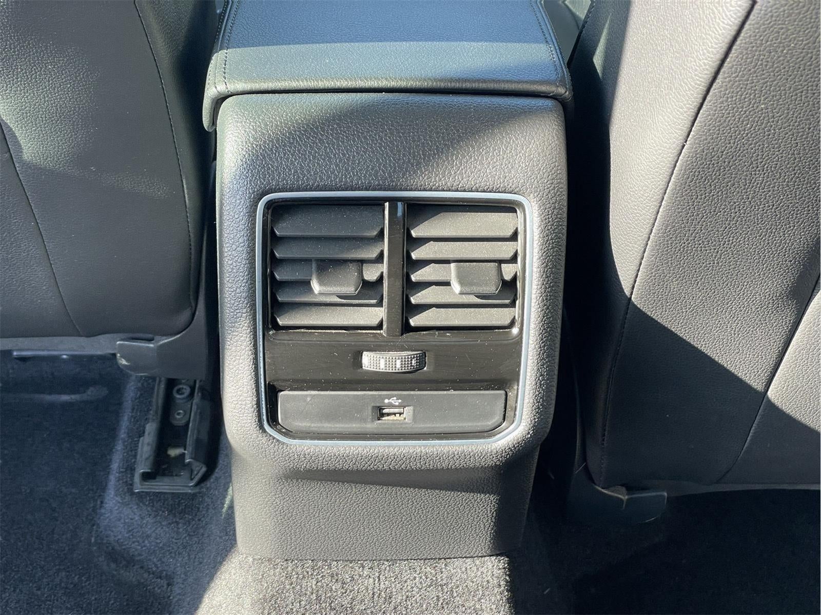 2018 Volkswagen Passat 2.0T SE
