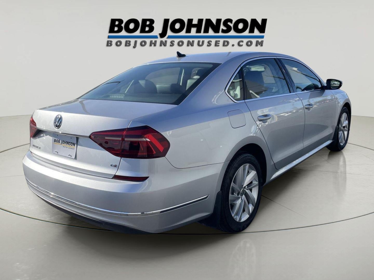 2018 Volkswagen Passat 2.0T SE