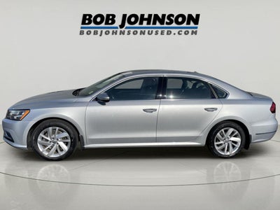 2018 Volkswagen Passat 2.0T SE