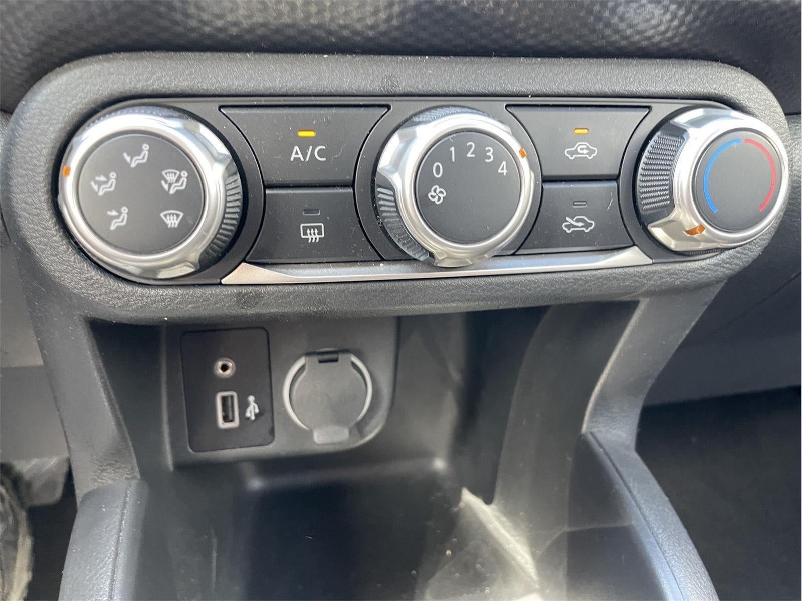 2020 Nissan Kicks S