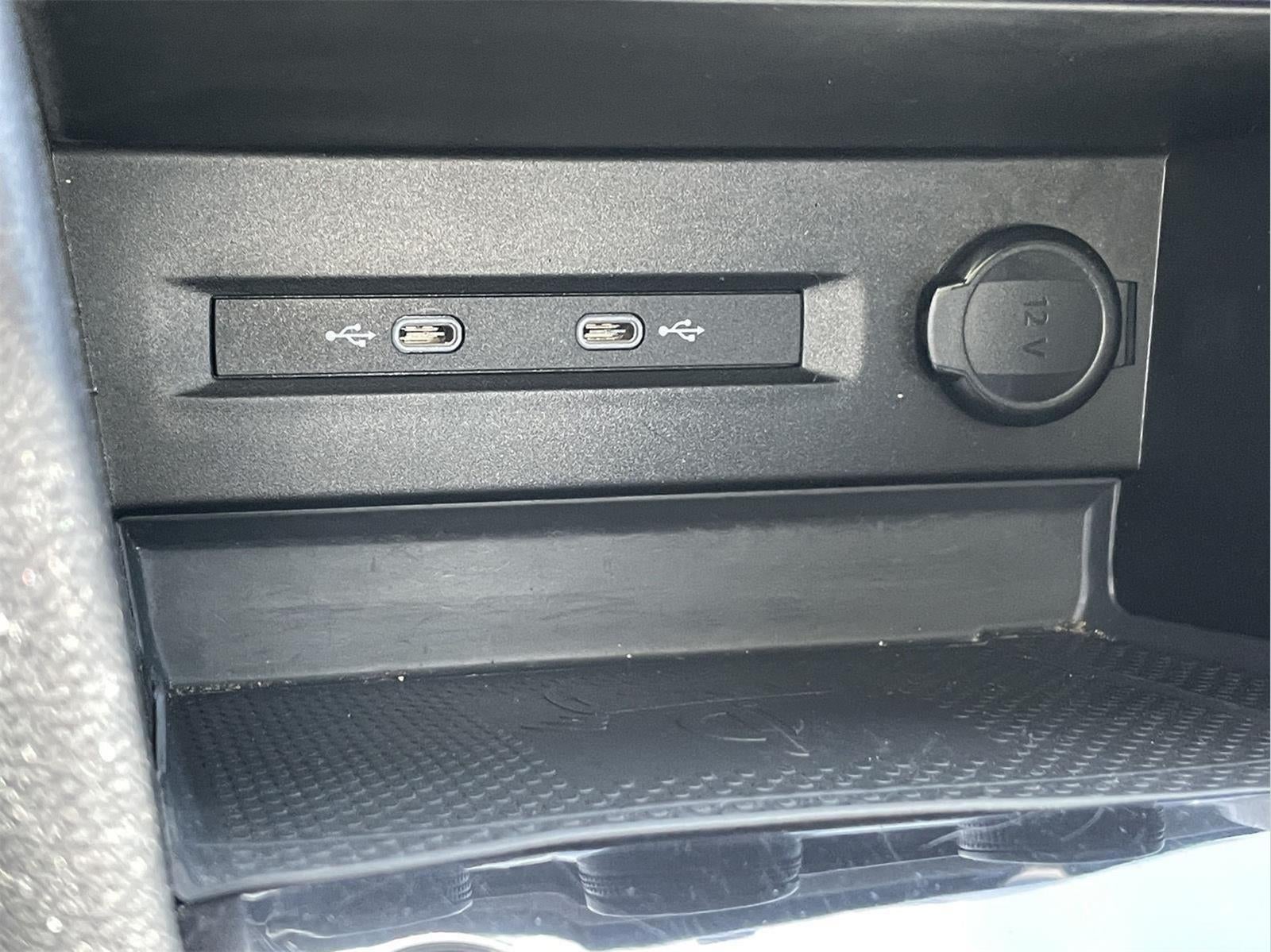 2023 Volkswagen Taos SEL