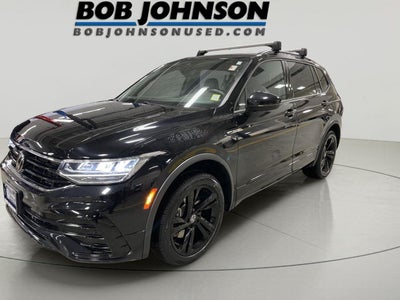2023 Volkswagen Tiguan SE R-Line Black