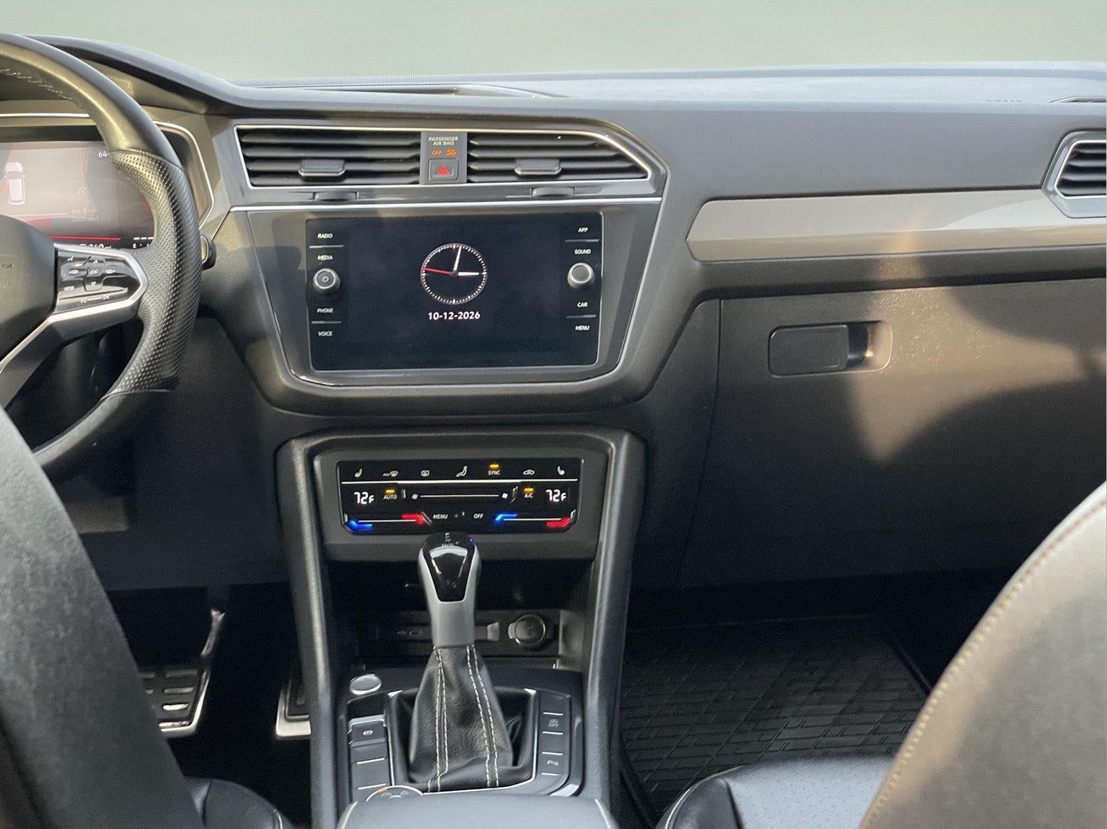 2024 Volkswagen Tiguan SE R-Line Black