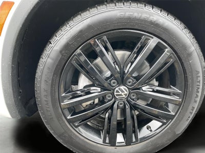 2022 Volkswagen Tiguan SE R-Line Black
