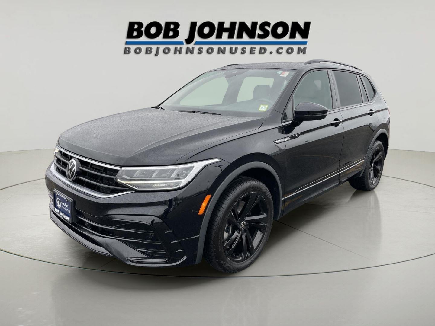 2023 Volkswagen Tiguan SE R-Line Black