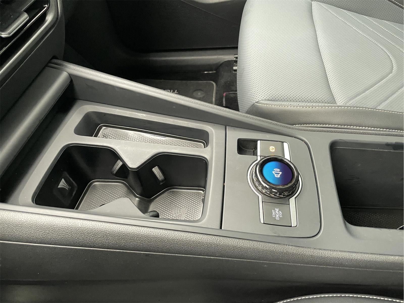 2025 Volkswagen Tiguan SE R-Line Black