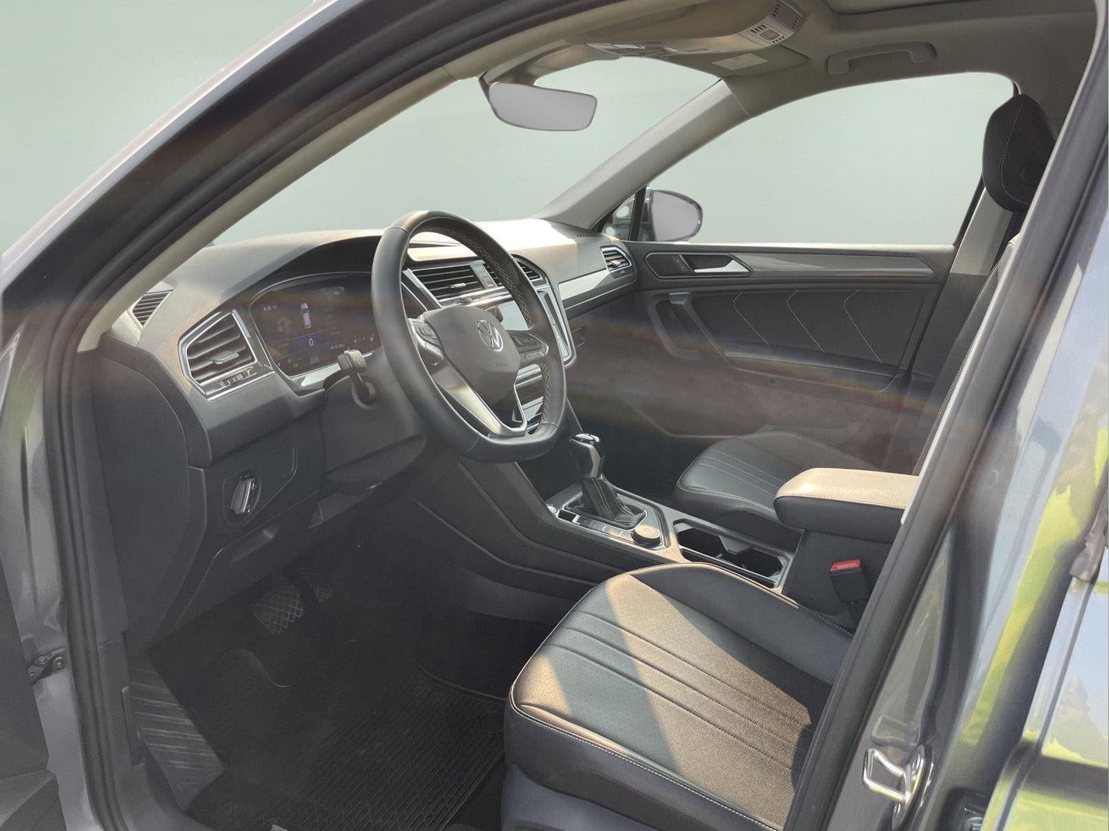 2023 Volkswagen Tiguan SE