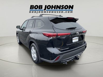 2021 Toyota Highlander LE