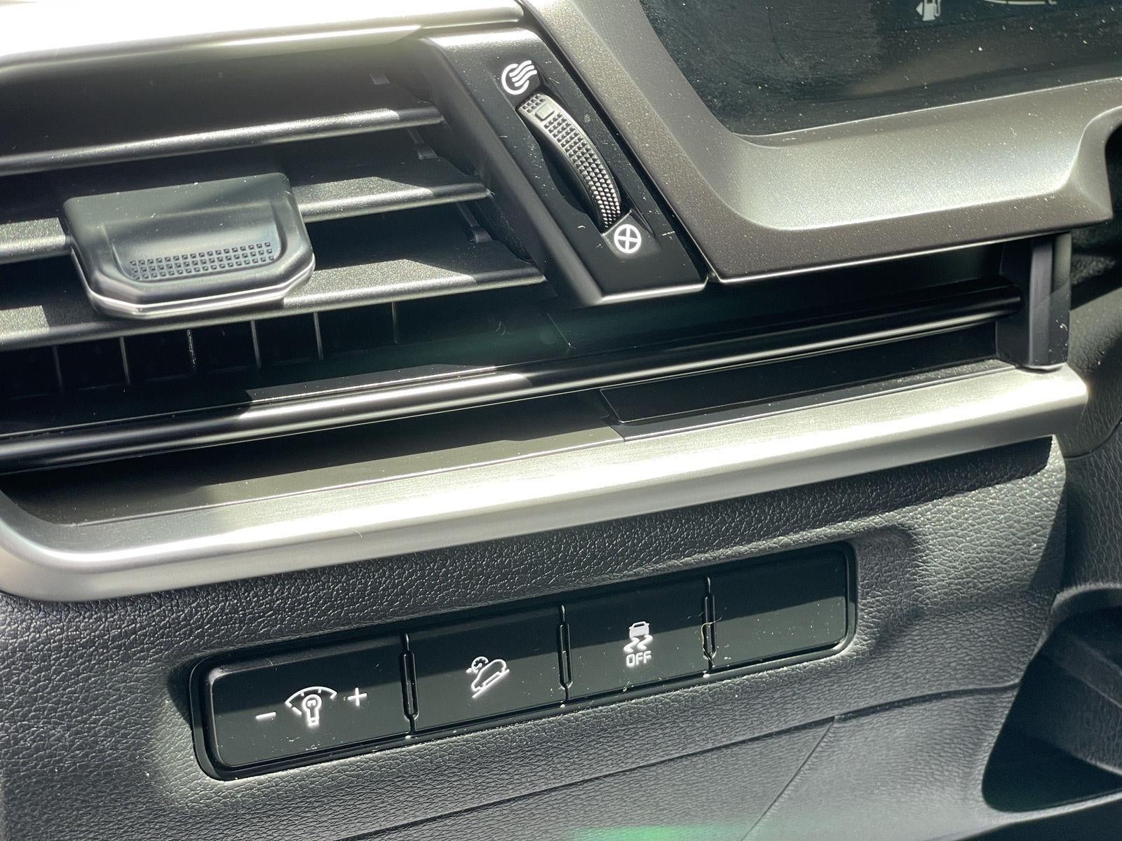 2023 Kia Telluride LX