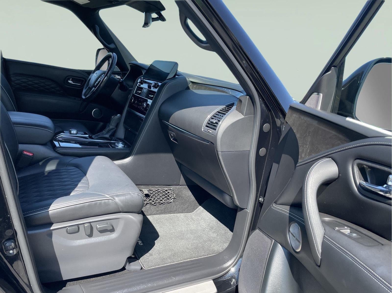 2023 INFINITI QX80 SENSORY