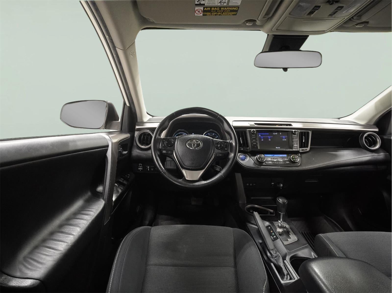 2017 Toyota RAV4 Hybrid XLE