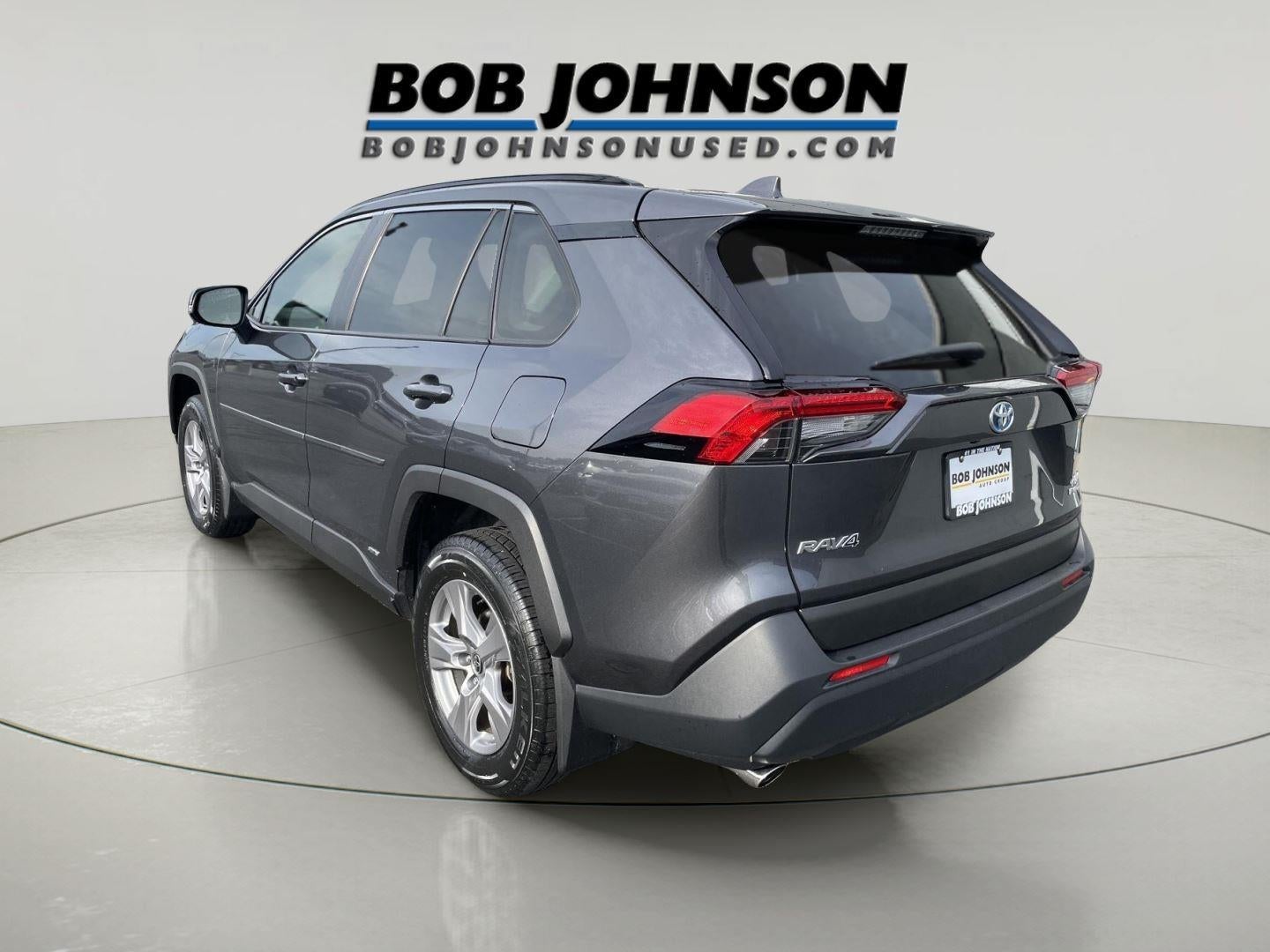 2022 Toyota RAV4 Hybrid XLE