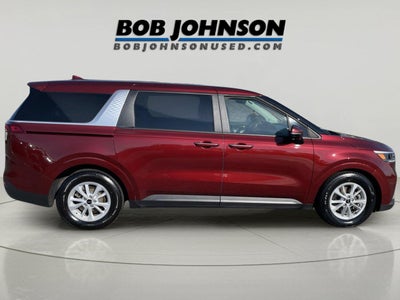 2023 Kia Carnival LX