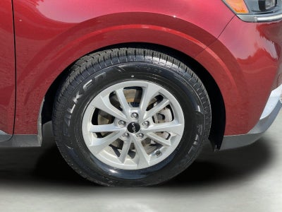 2023 Kia Carnival LX
