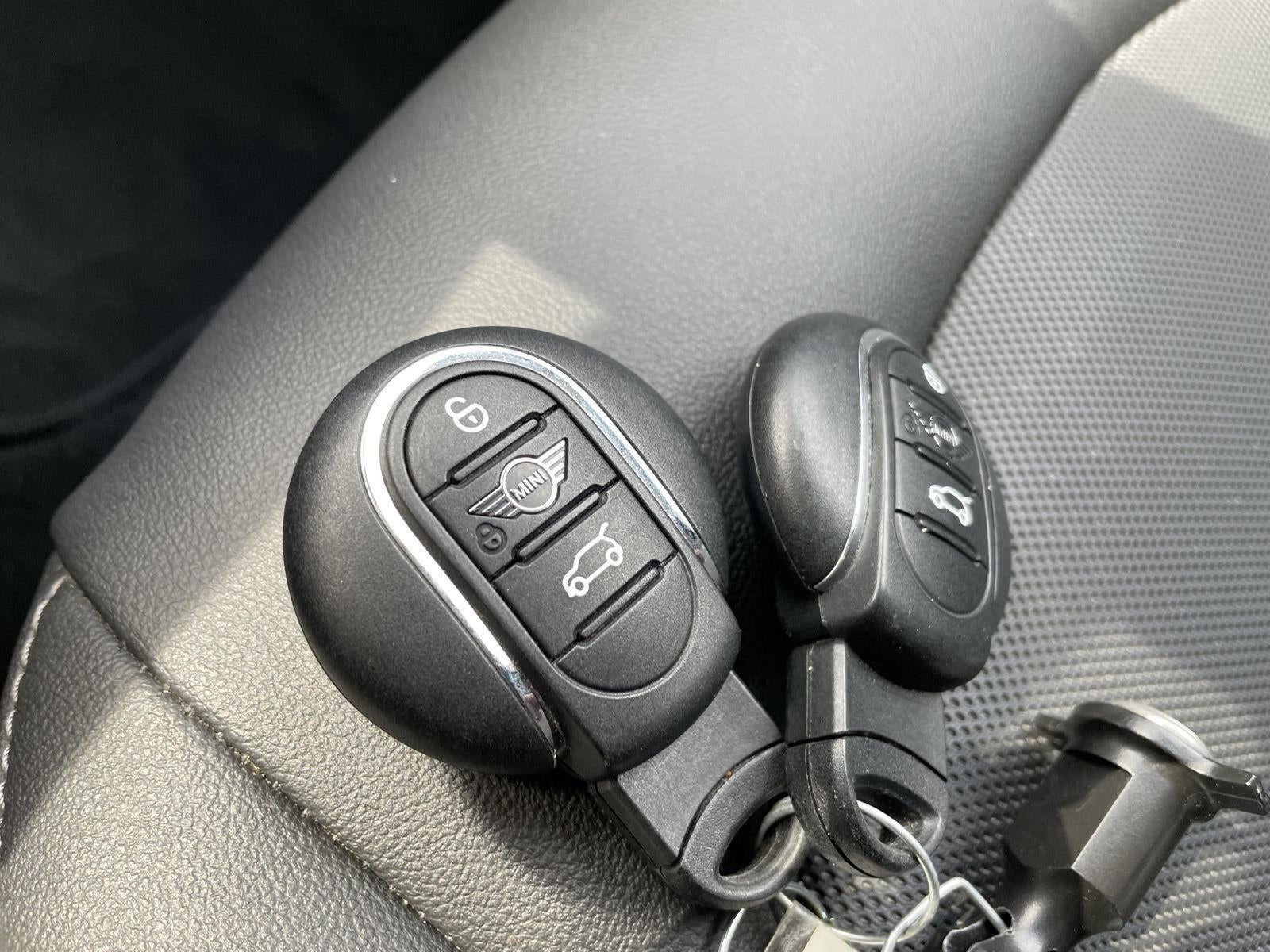 2023 MINI Hardtop 2 Door Cooper