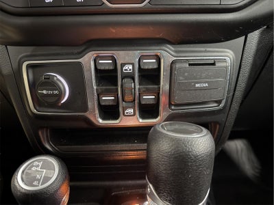 2022 Jeep Wrangler Unlimited Willys