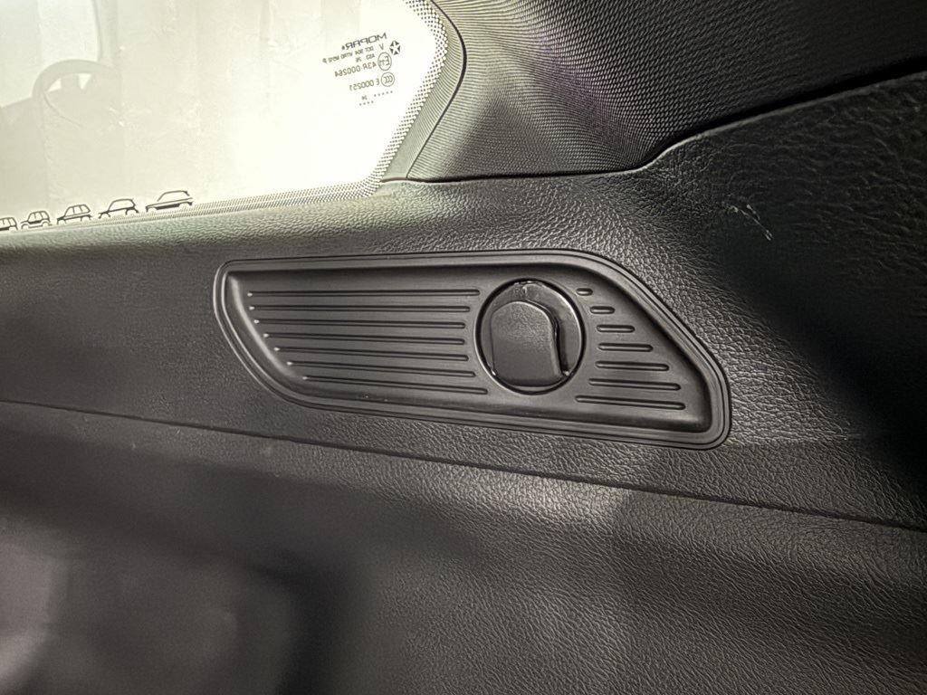 2024 Jeep Grand Cherokee Laredo X