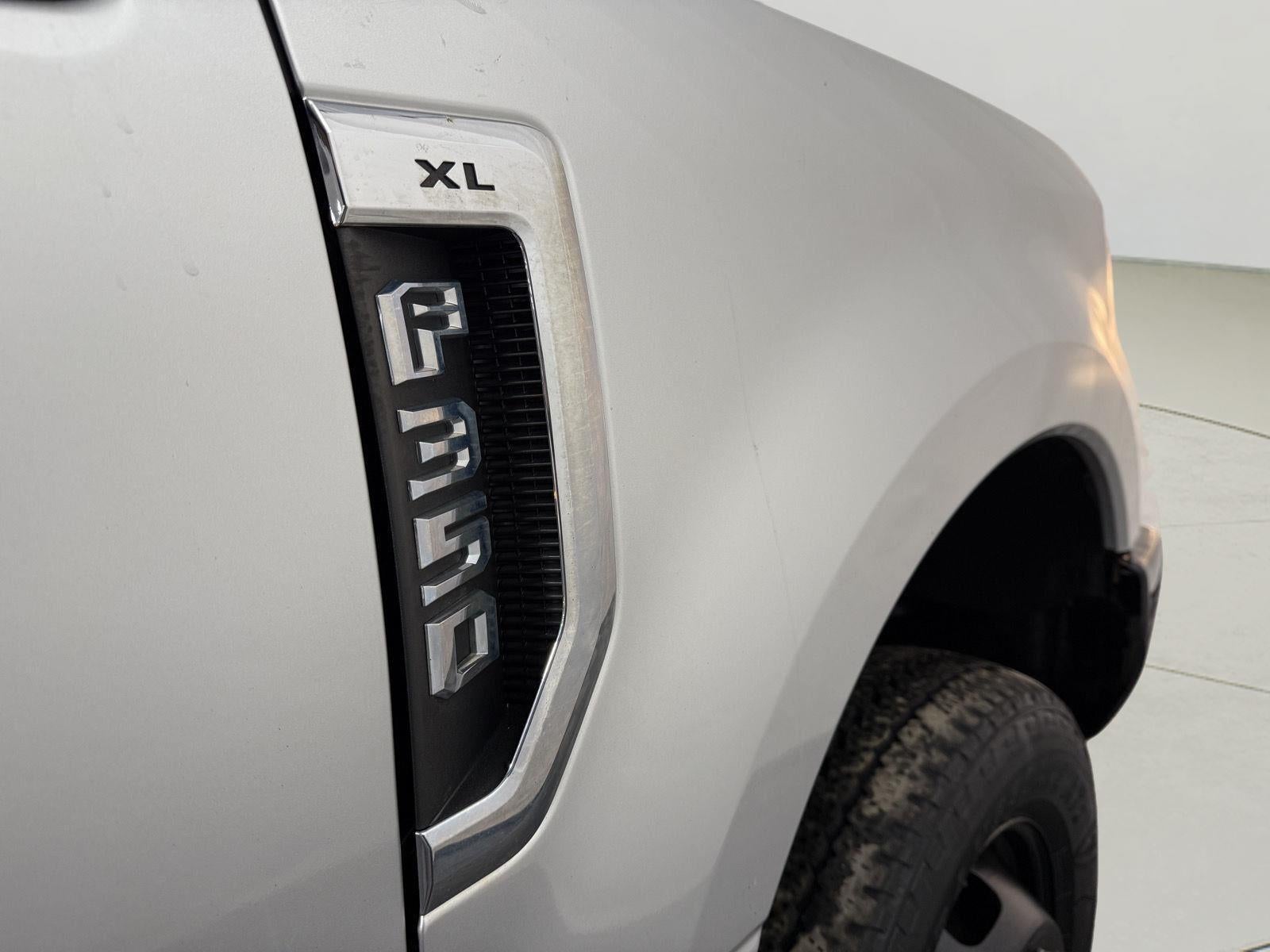 2018 Ford Super Duty F-350 DRW XL