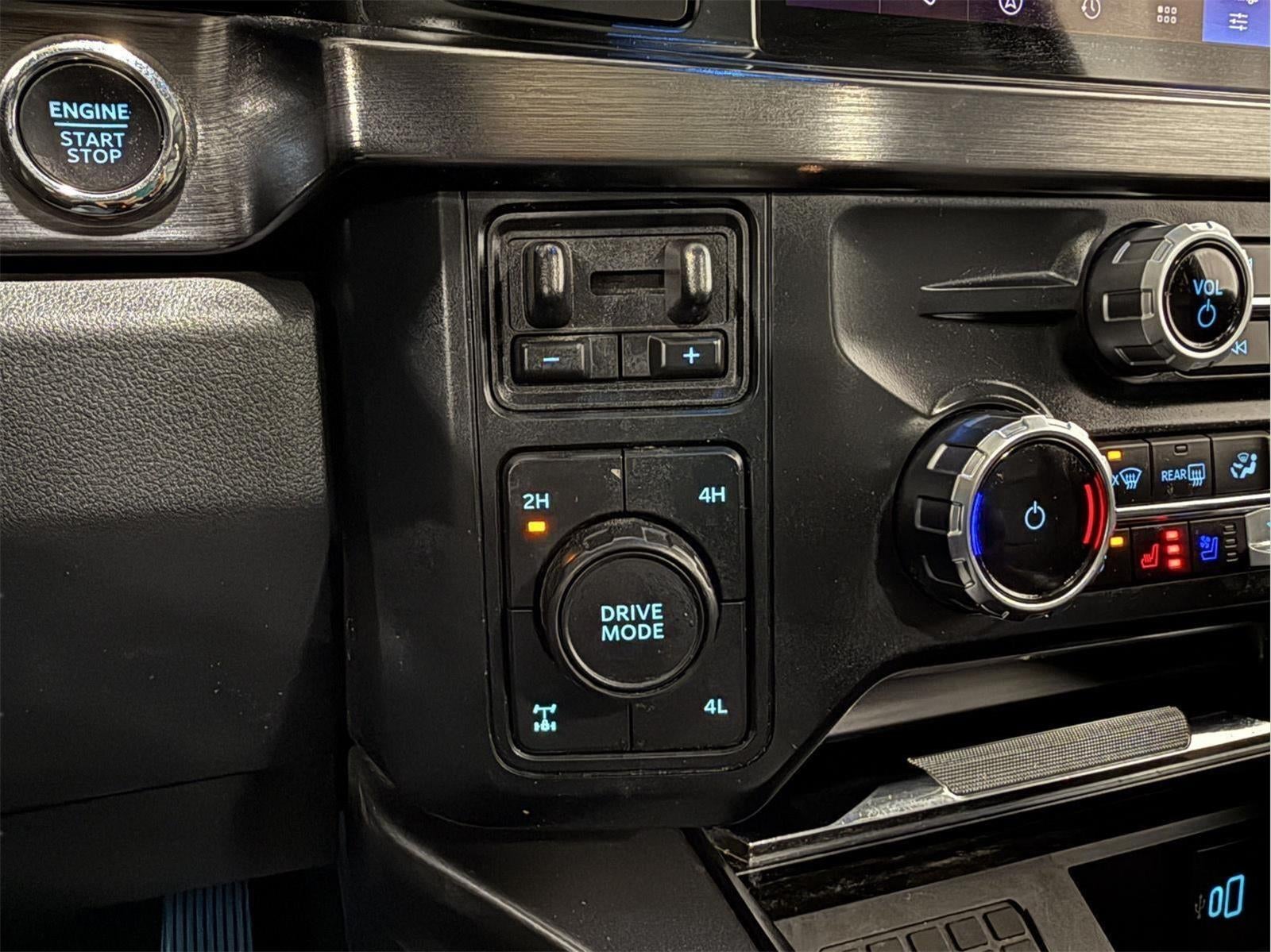 2023 Ford Super Duty F-250 Lariat