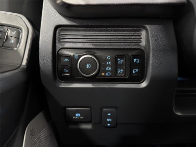 2025 Ford Super Duty F-250 SRW Platinum