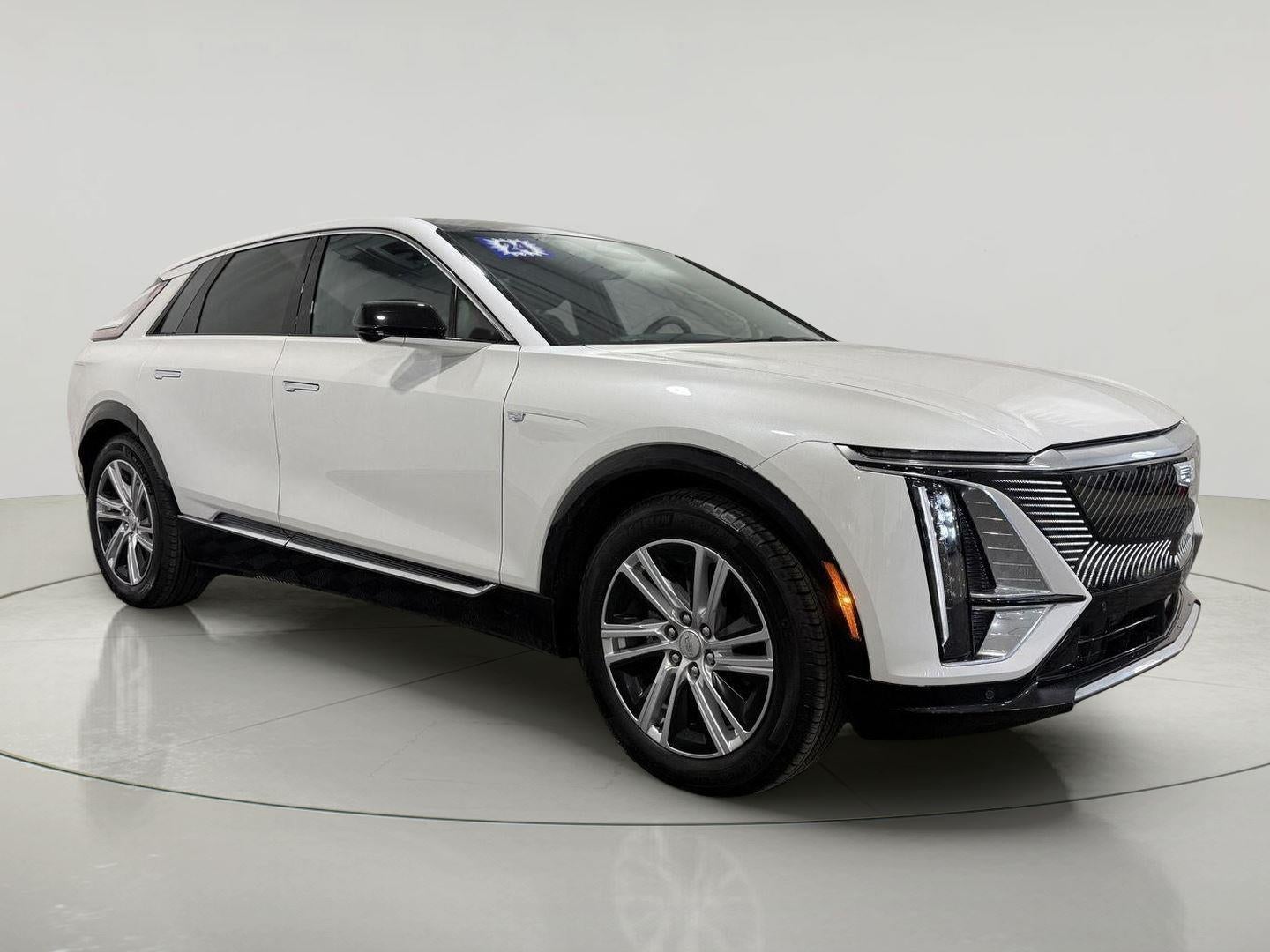 2024 Cadillac LYRIQ Tech