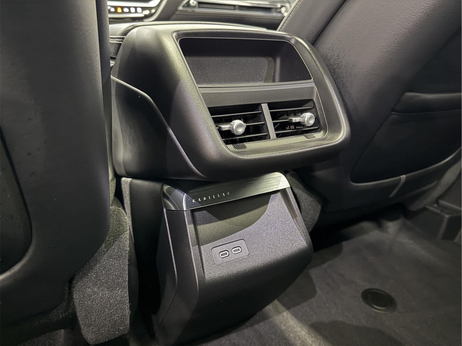 2024 Cadillac LYRIQ Tech