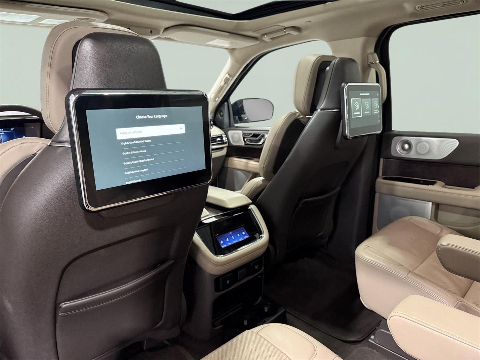 2023 Lincoln Navigator L Reserve