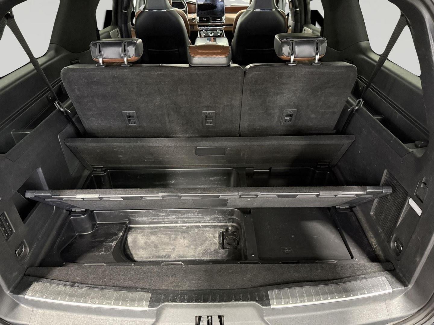 2022 Lincoln Navigator L Reserve