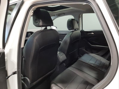 2022 Volkswagen Jetta SE