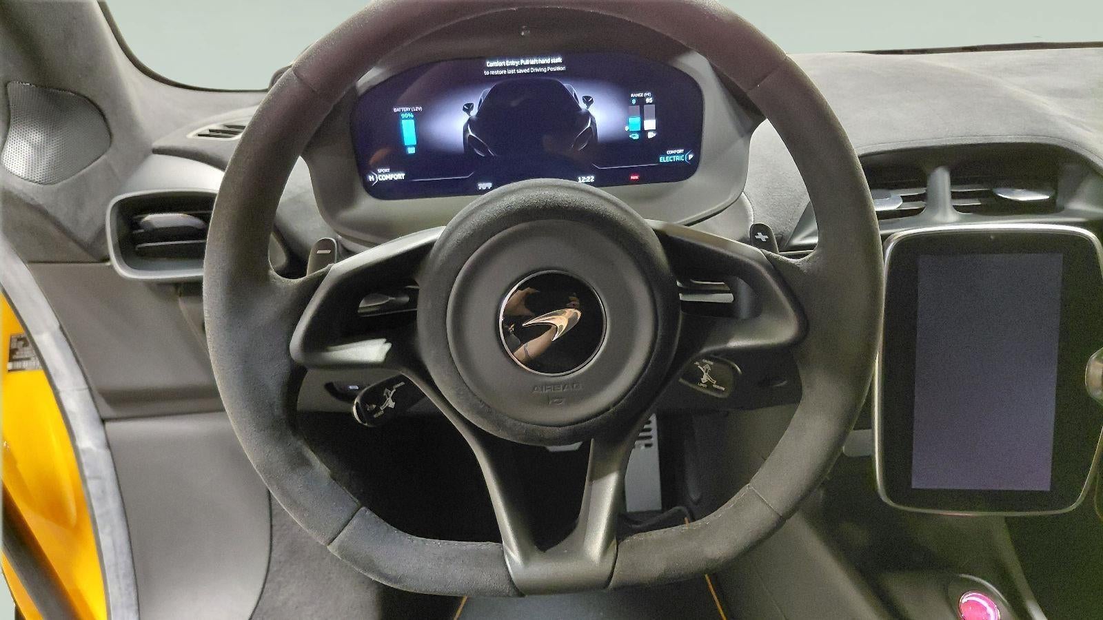 2023 McLaren Artura TechLux