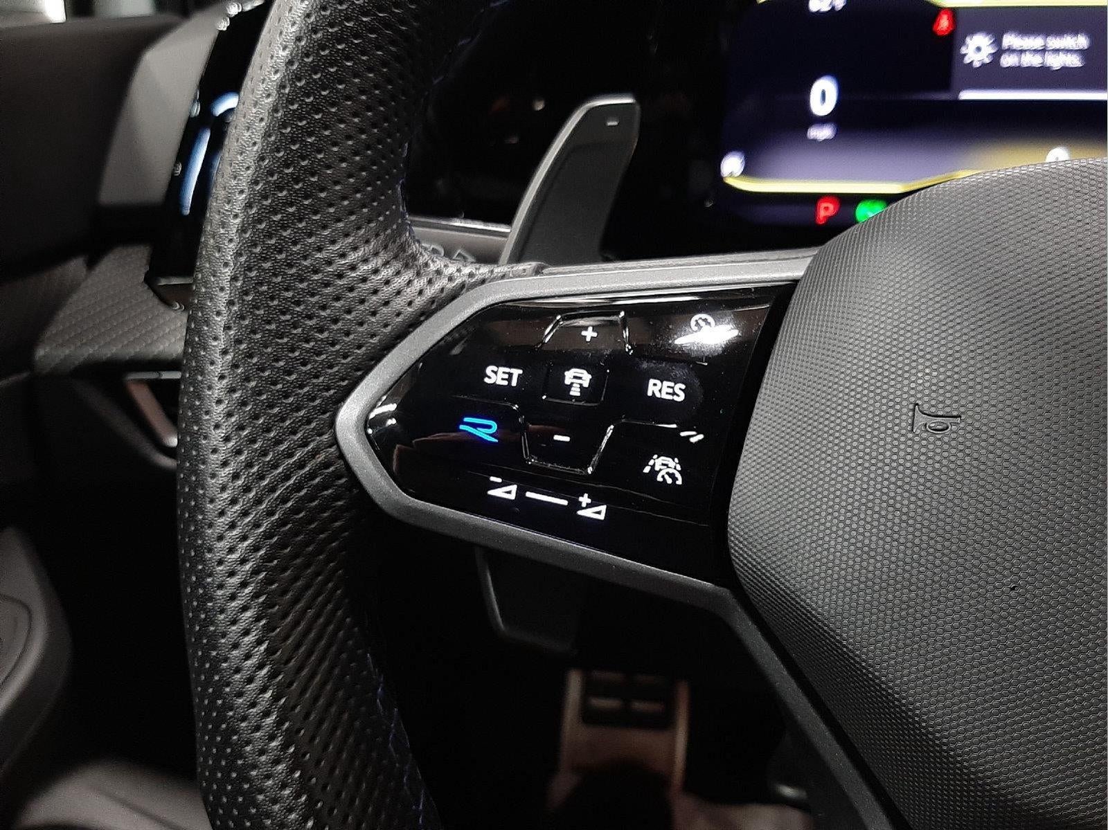 2023 Volkswagen Golf R 2.0T DSG